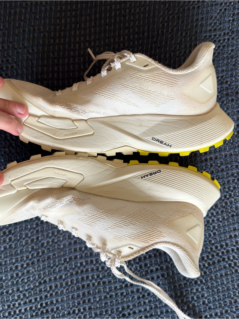 The North Face Vective Enduris 4 Trail Running Shoes - Picture 3 of 9